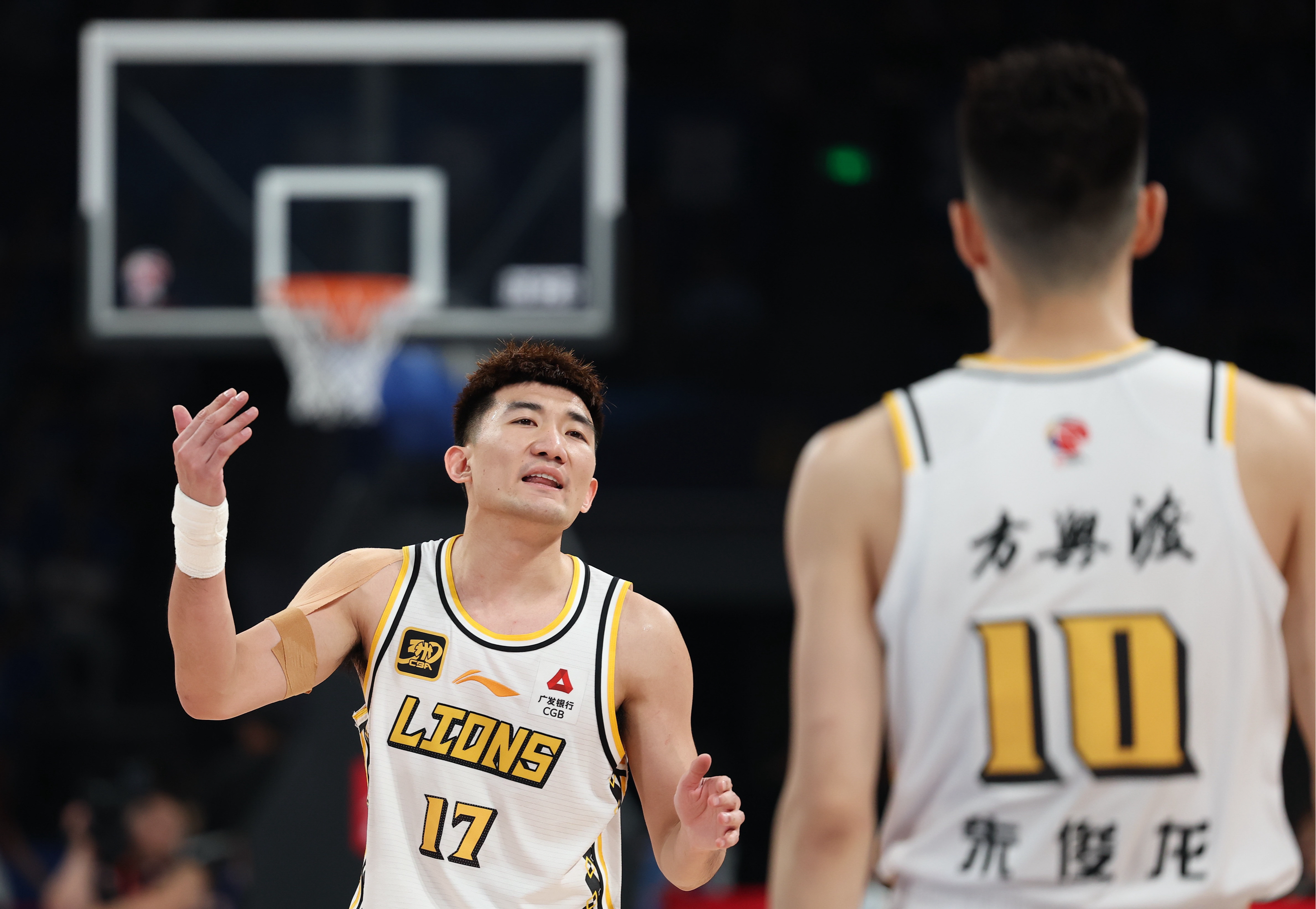 kaiyunapp-NBA常规赛转会期再迎强敌，辽宁本钢豪取连胜，主帅态度：信心回归，球队文化再被提及的简单介绍
